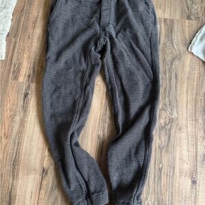 Taylor Stitch Charcoal apres pant